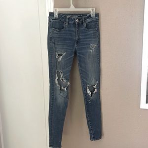 American Eagle Super Stretch Hi-Rise Distressed Jeggings